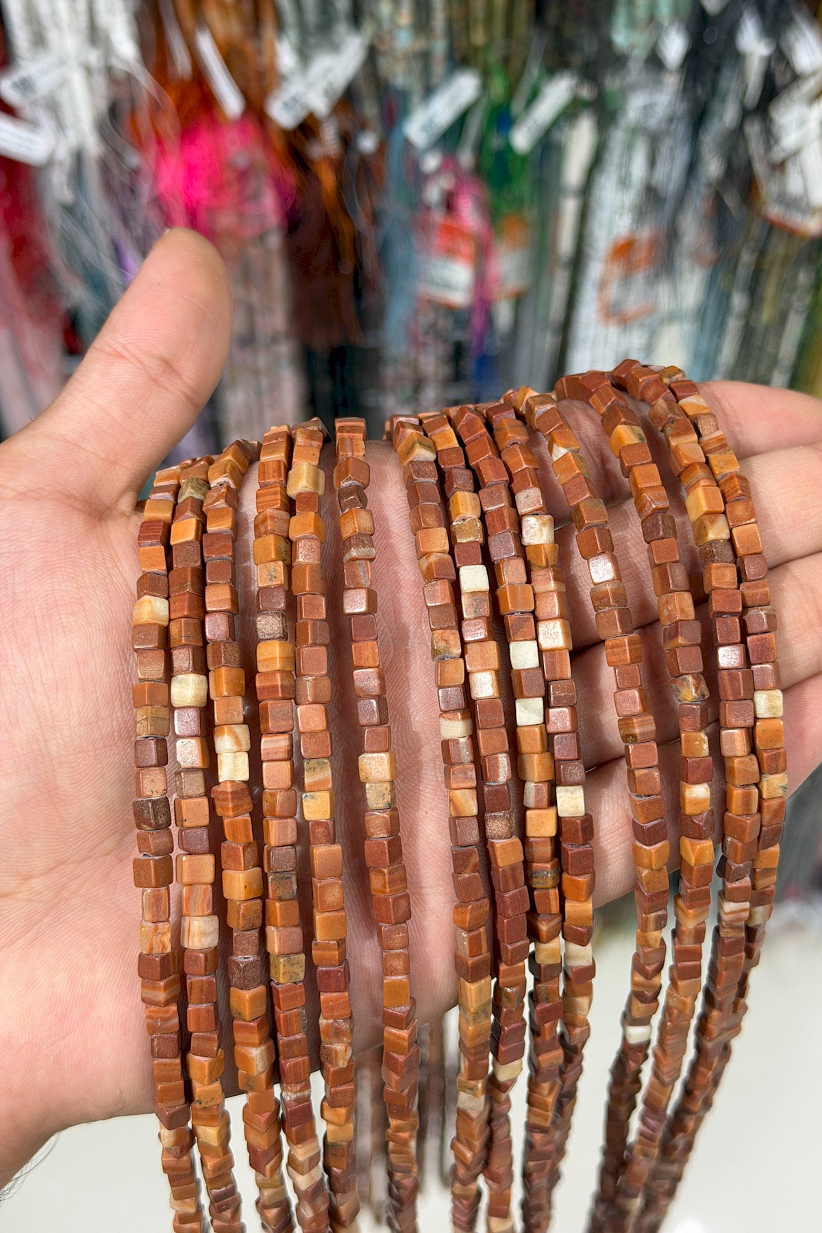 Jasper Taşı Küp Kesim Parlak Kahverengi 4x4mm Doğal Taş Dizi [AA]