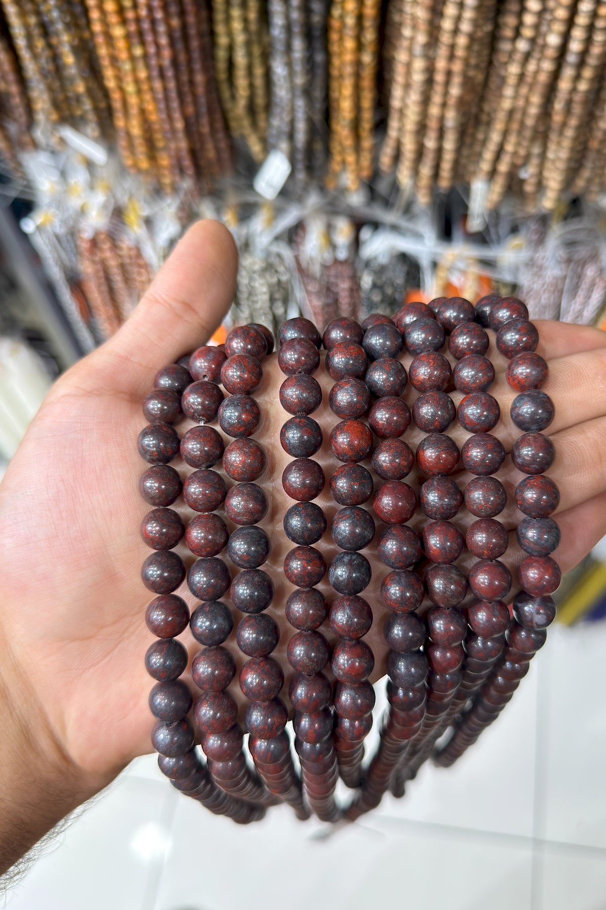 Kan Taşı Doğal Taş Parlak Küre Kesim 10mm Dizi