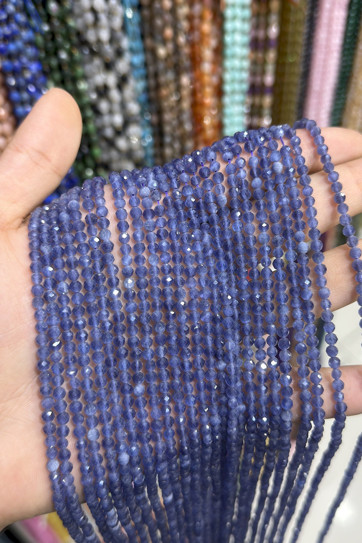 Kedigözü Taşı Mavi Küre Faset Kesim 4mm Dizi