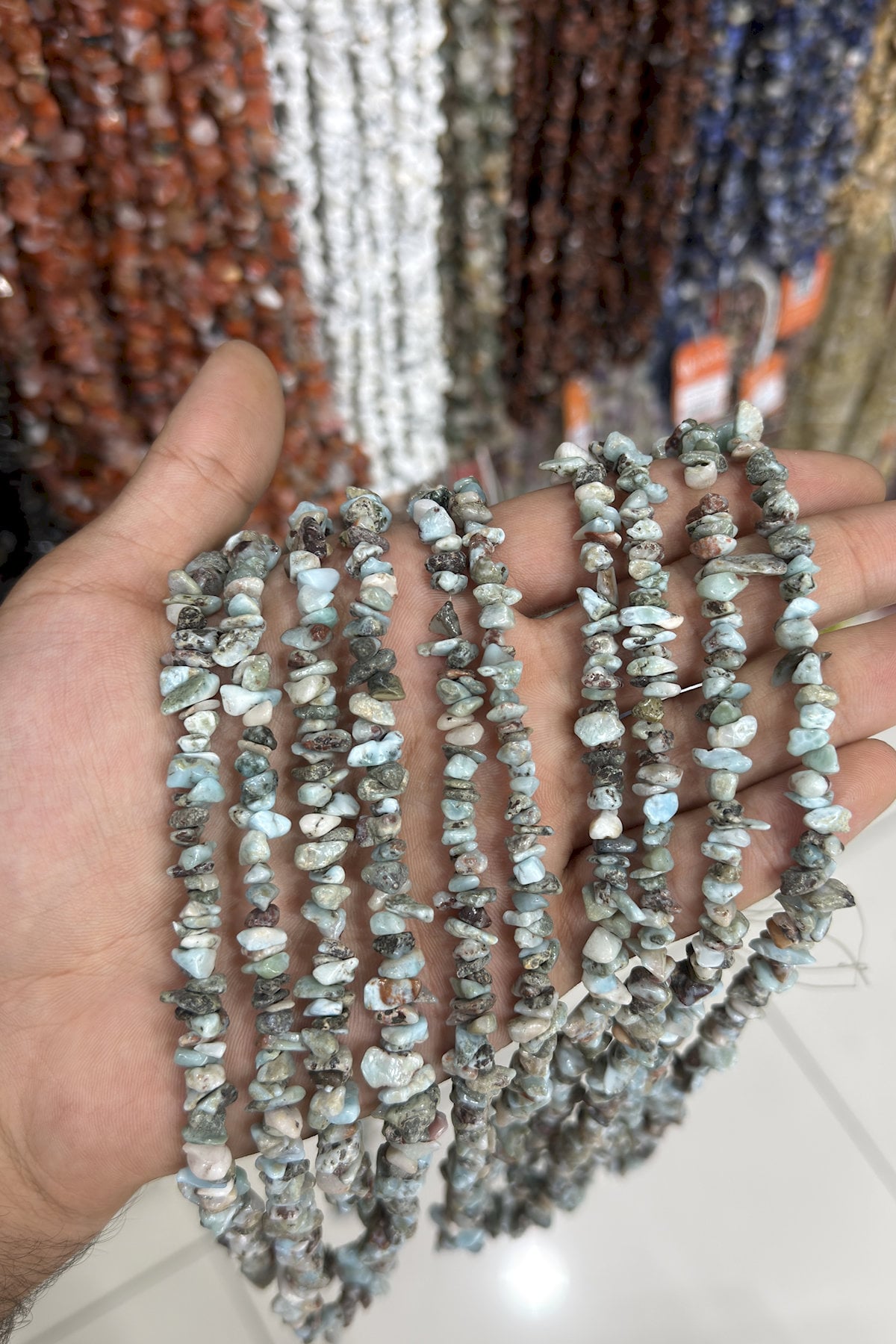 Larimar Kırık Taş Orta Boy 5x8mm Doğal Taş Dizi