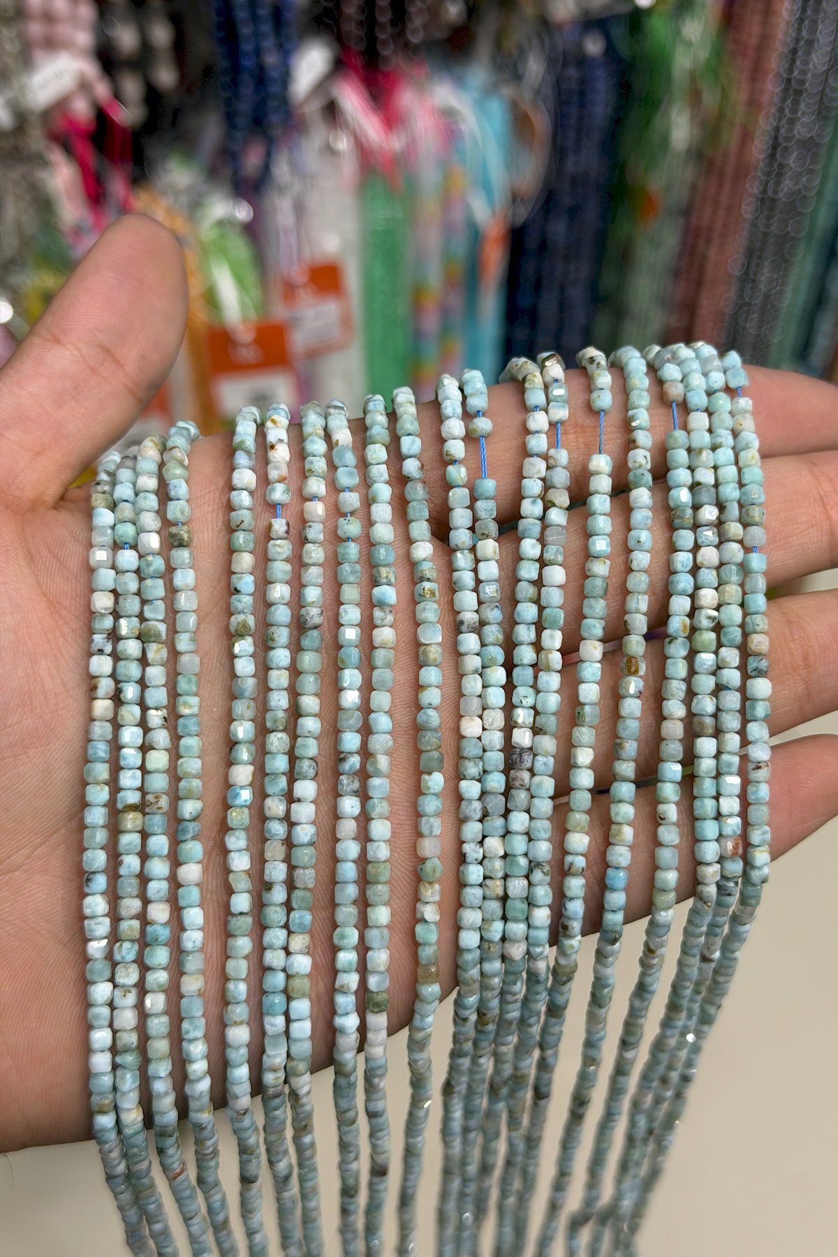 Larimar Taşı Faset Kesim 3x3mm Doğal Taş Dizi