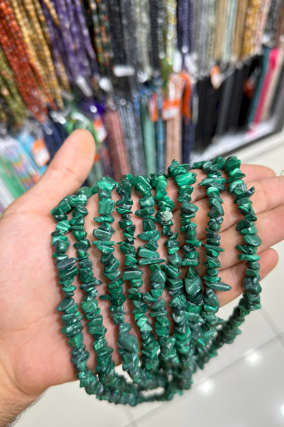 Malakit Kırık Taş Orta Boy 5x8mm Doğal Taş Dizi