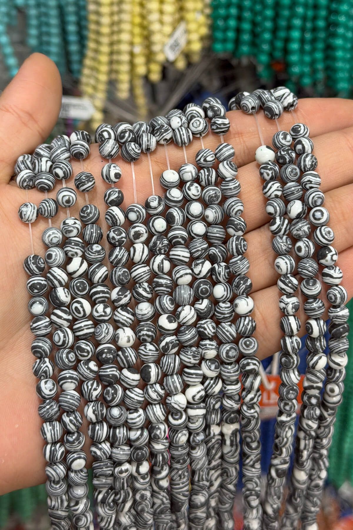 Squeezing Malachite Natural Stone Shiny Black White Globe Cut 6mm String Of Beads