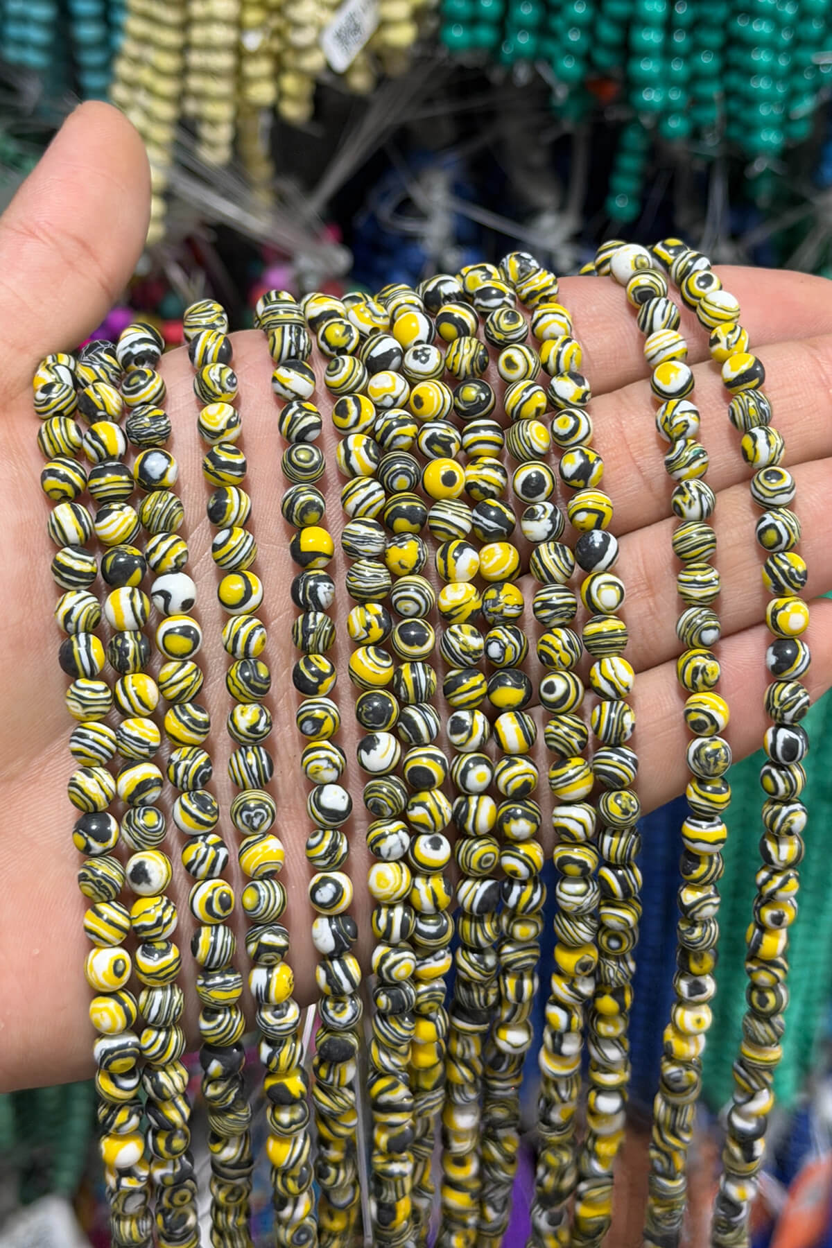 Squeezing Malachite Natural Stone Shiny Black Yellow Globe Cut 6mm String Of Beads