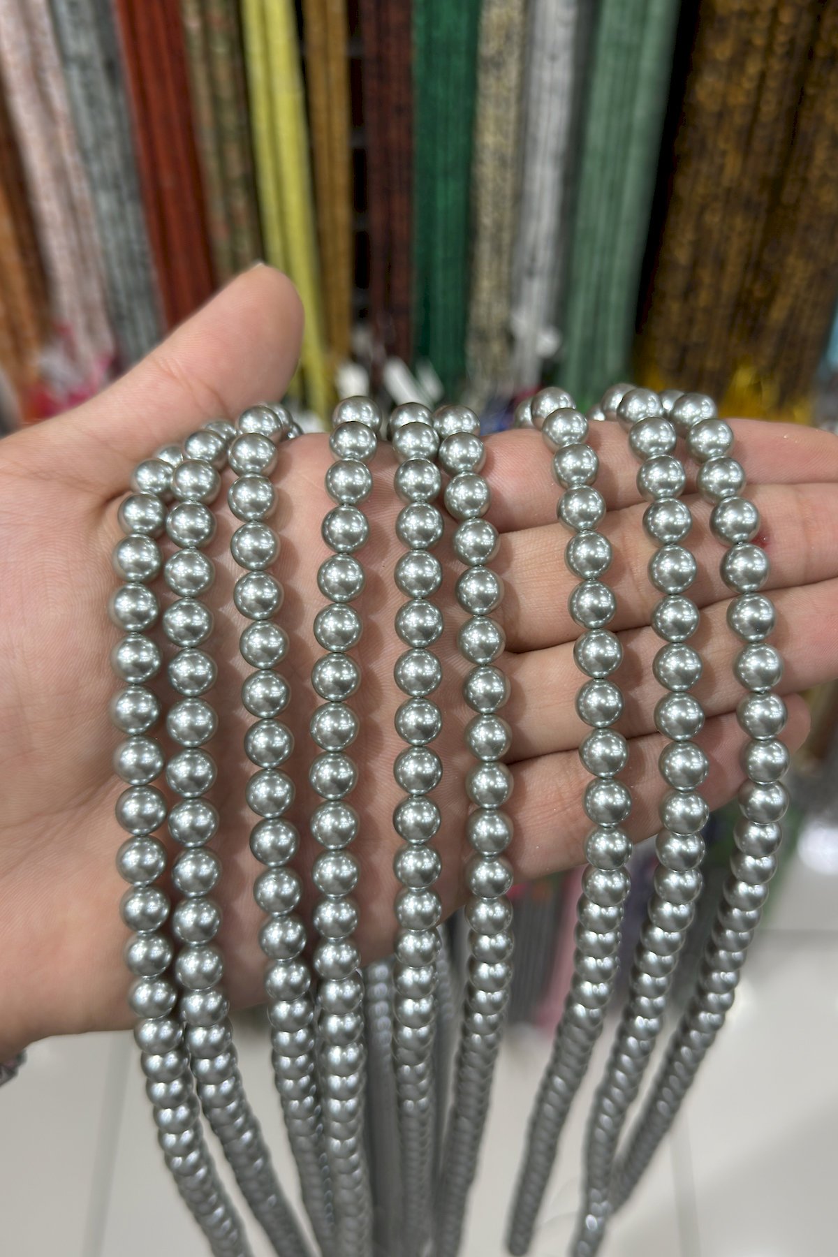 Mayorka İnci Parlak Füme 8mm Doğal Taş Dizi