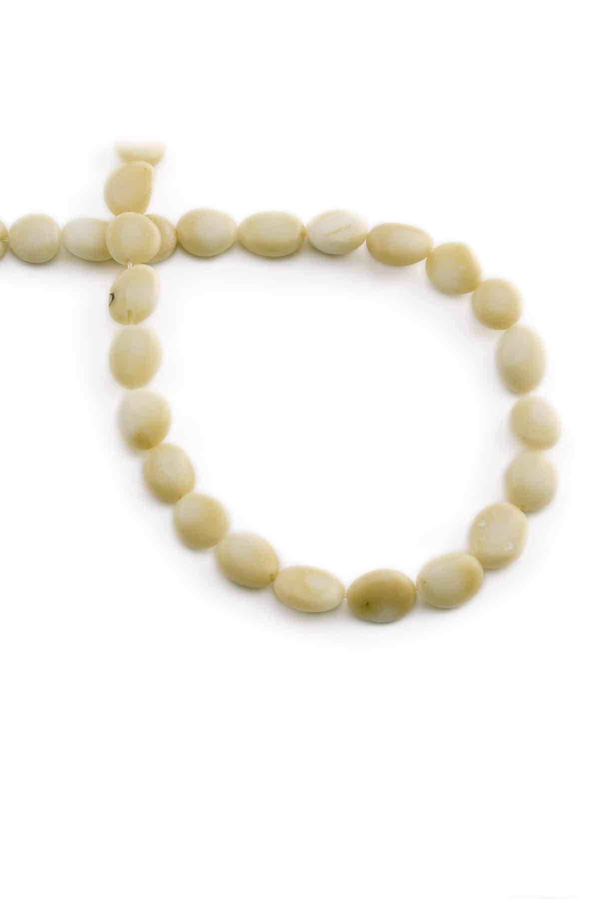 Coral Natural Stone White String Of Beads