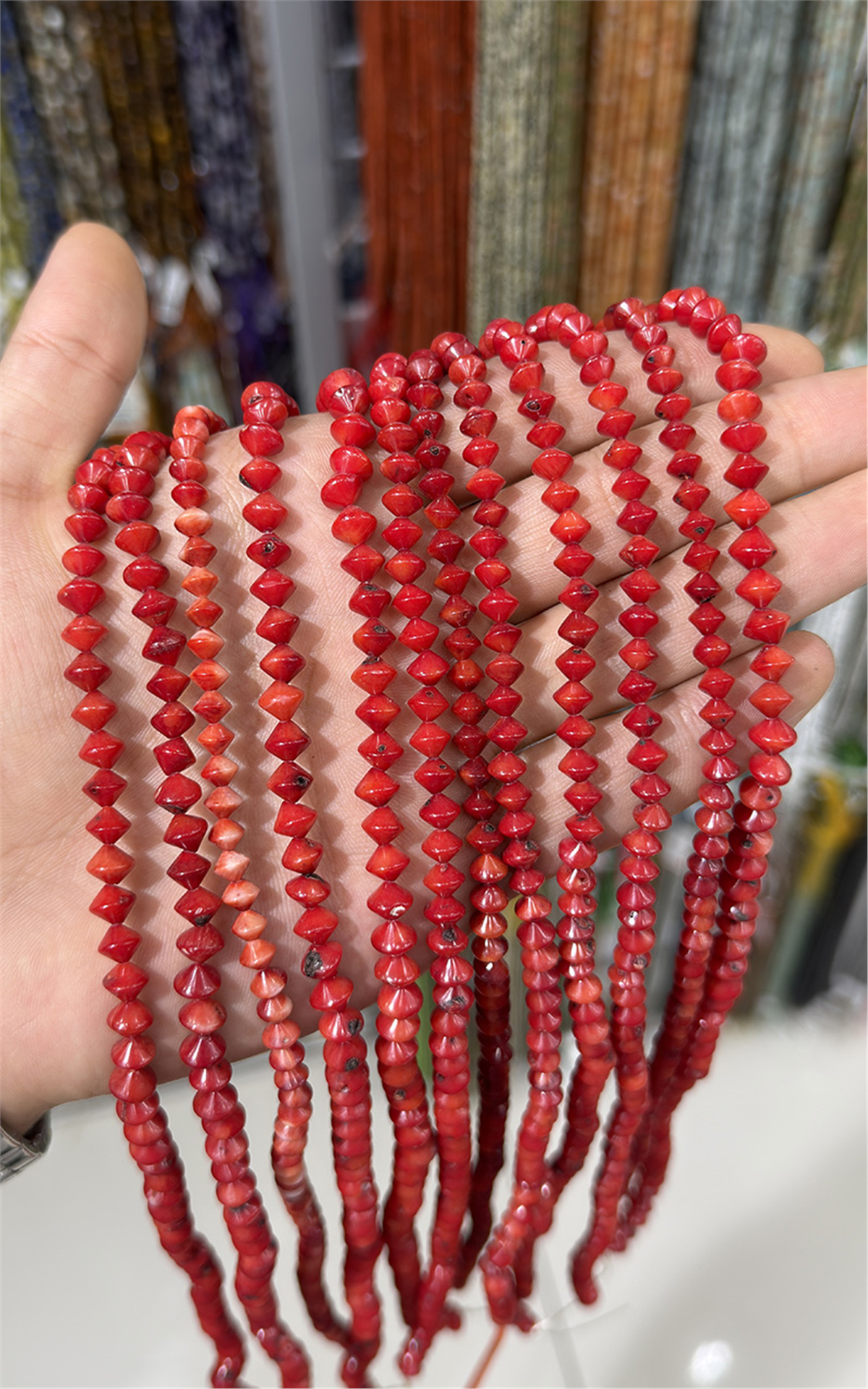 Mercan Doğal Taş Kırmızı Basık Küre 6x6mm Dizi
