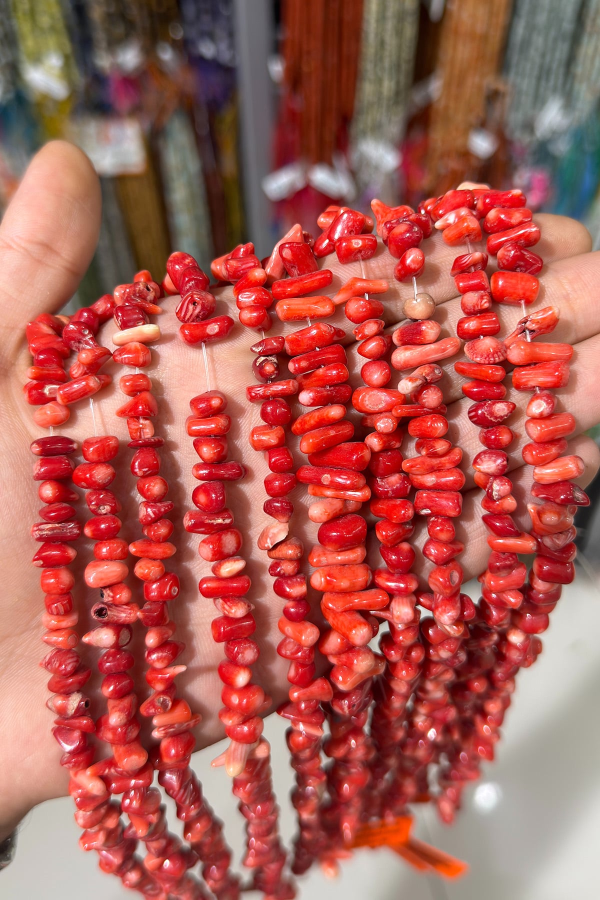 Mercan Doğal Taş Kırmızı Beyaz Amorf 3x13mm Dizi