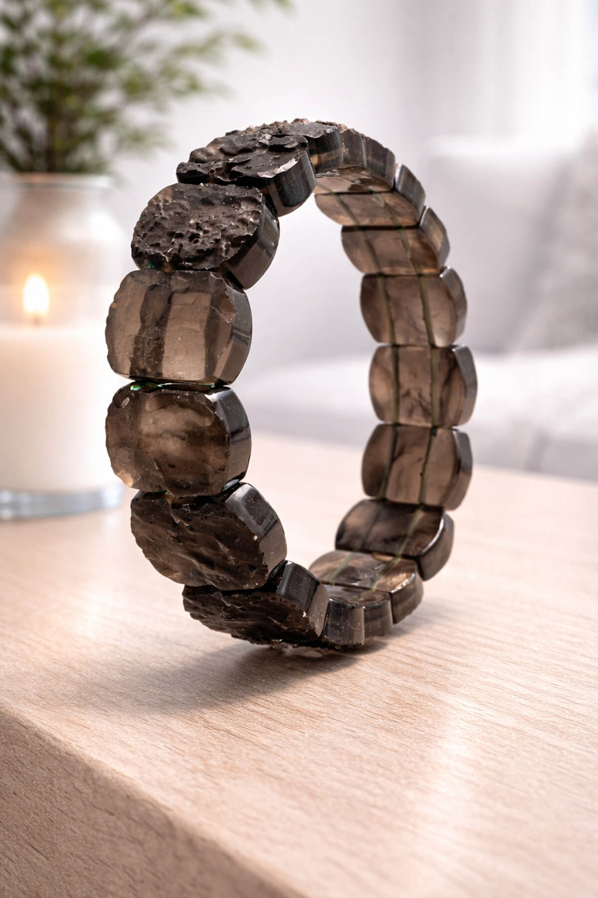 Moldavit Doğal Taş Parlak Oval Faset Kesim 14x18mm Bileklik