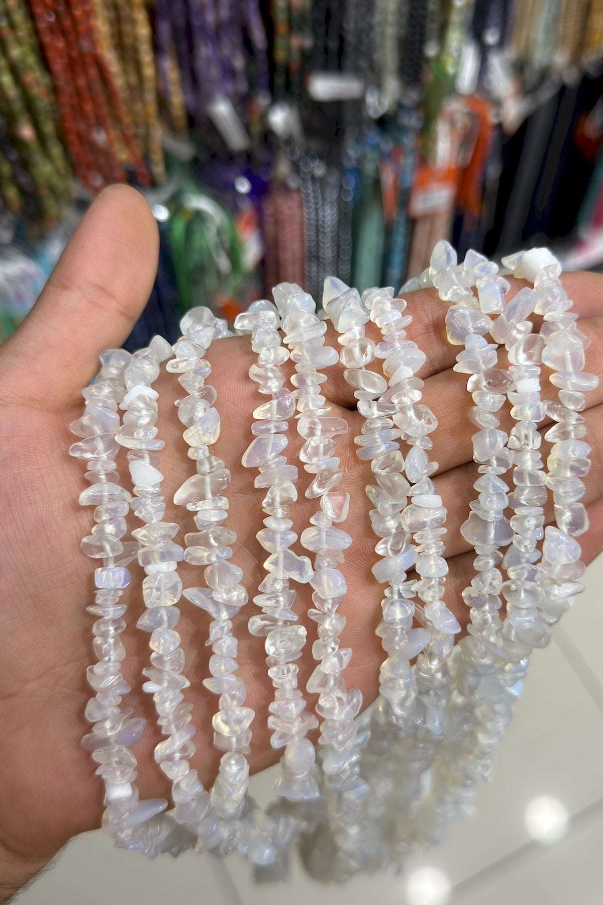 Opal Kırık Taş Orta Boy Parlak 5x8mm Doğal Taş Dizi