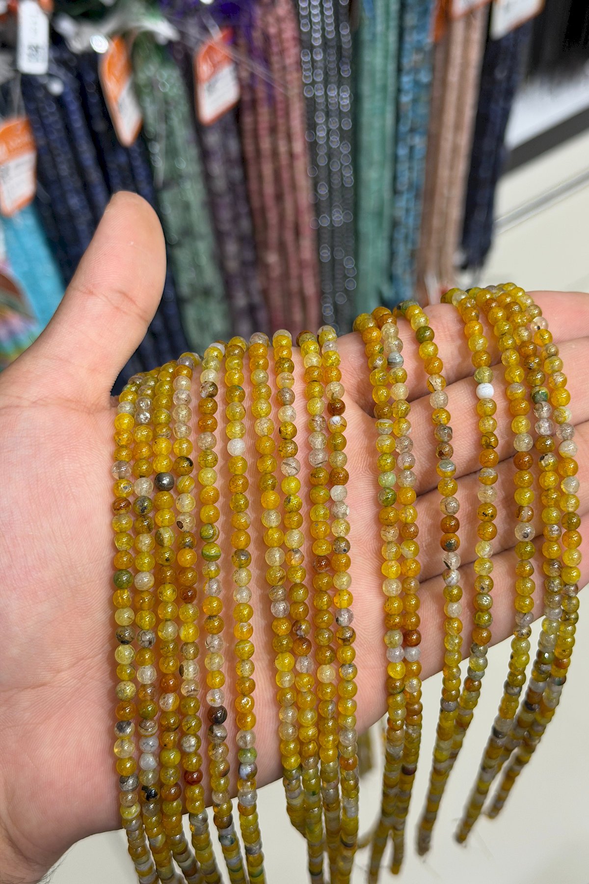 Örümcek Akik Taşı Küre Kesim Parlak Sarı 4mm Doğal Taş Dizi