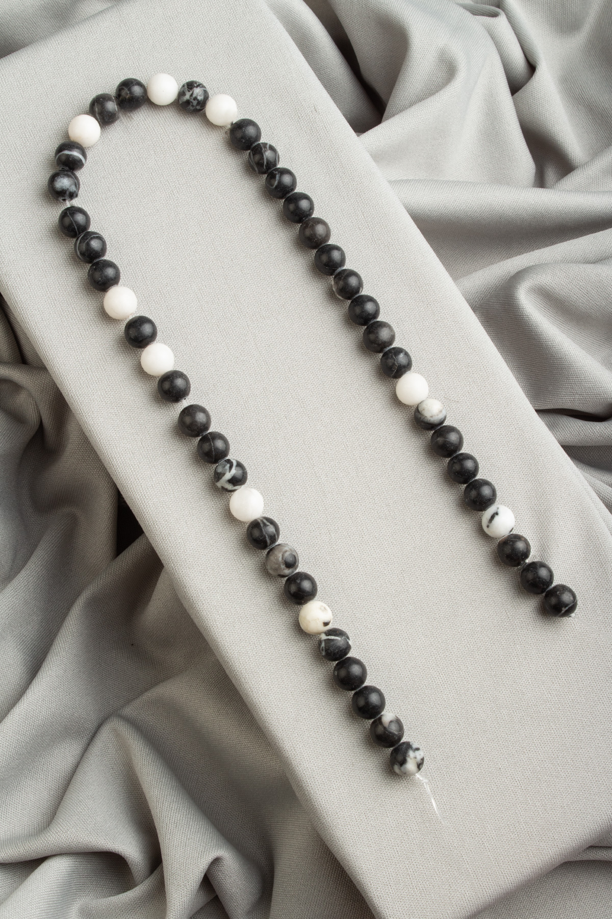 Panda Jasper Doğal Taş Parlak Küre Kesim 8mm Dizi [AA]