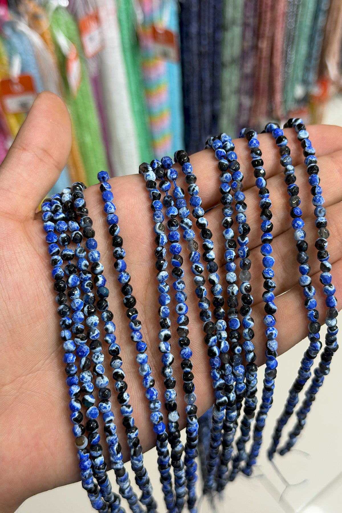 Pat Pat Agate Natural Stone Navy Blue Globe Facet Cut 4mm String Of Beads