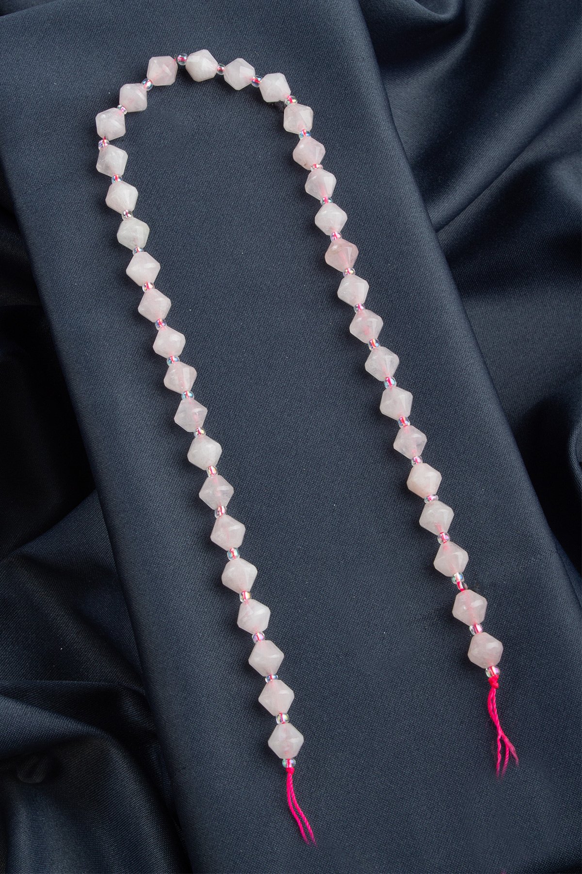 Pembe Kuvars Doğal Taş Parlak Pembe Piramit Kesim 8mm Dizi [AA]