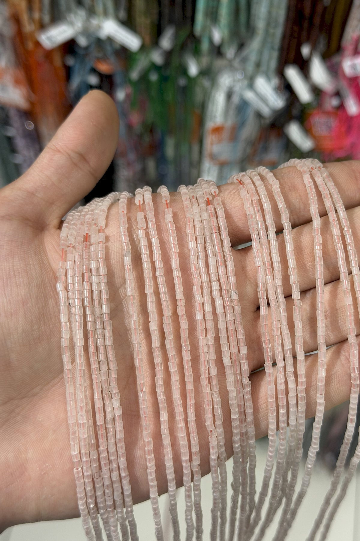 Pembe Kuvars Taşı Silindir Kesim Parlak 2x2mm Doğal Taş Dizi [AA]