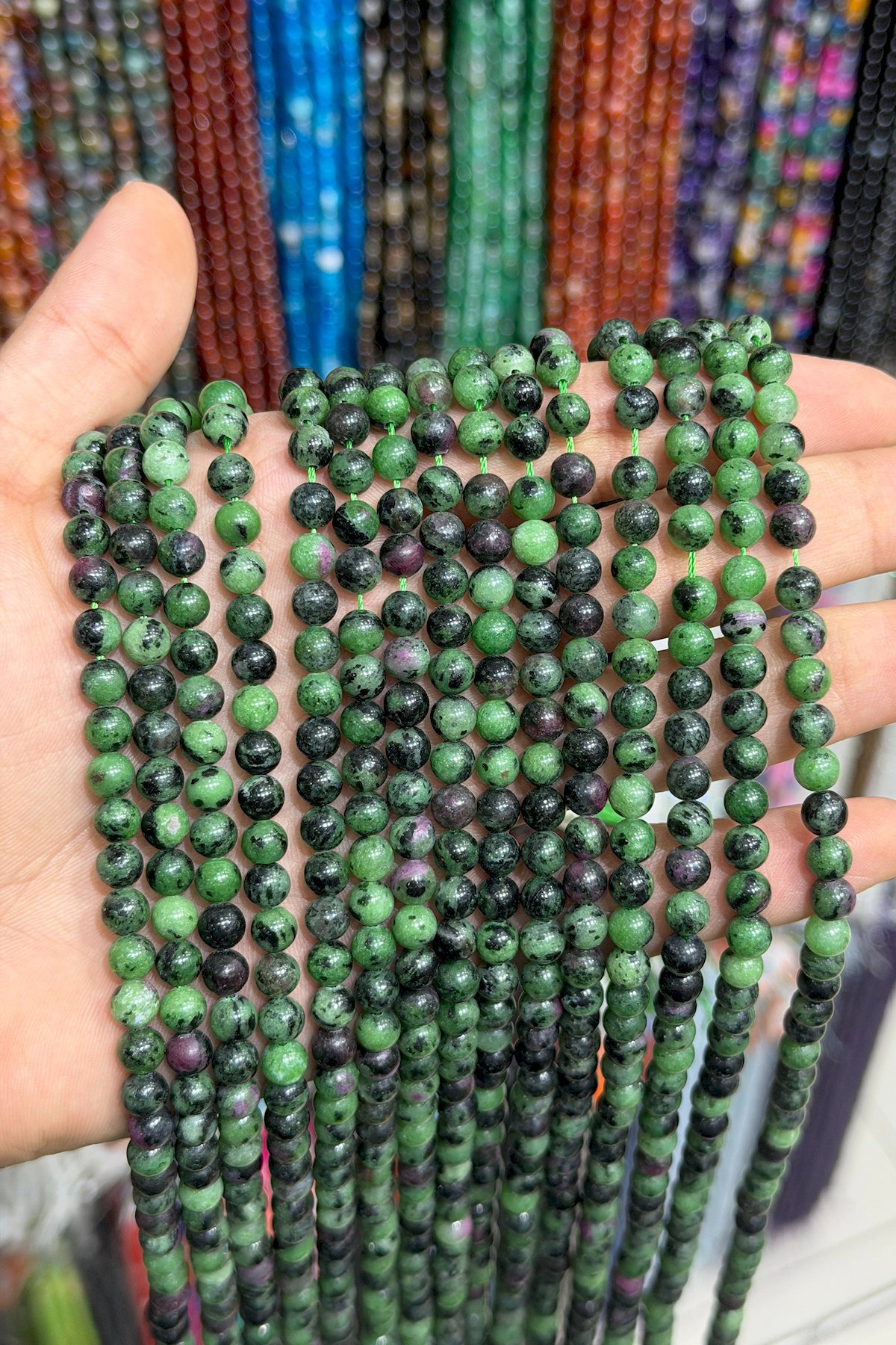 Ruby Zoisit Taşı Küre Kesim Parlak 6mm Doğal Taş Dizi [AA]