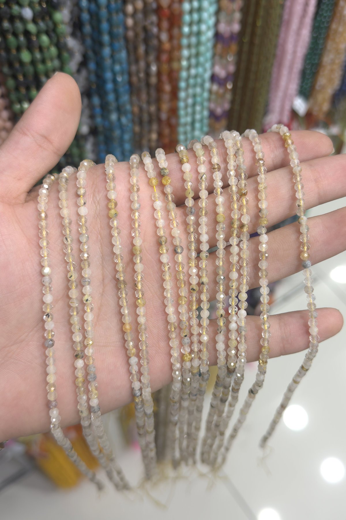 Rutil Kuvars Taşı Küre Kristal Kesim 3mm Doğal Taş Dizi