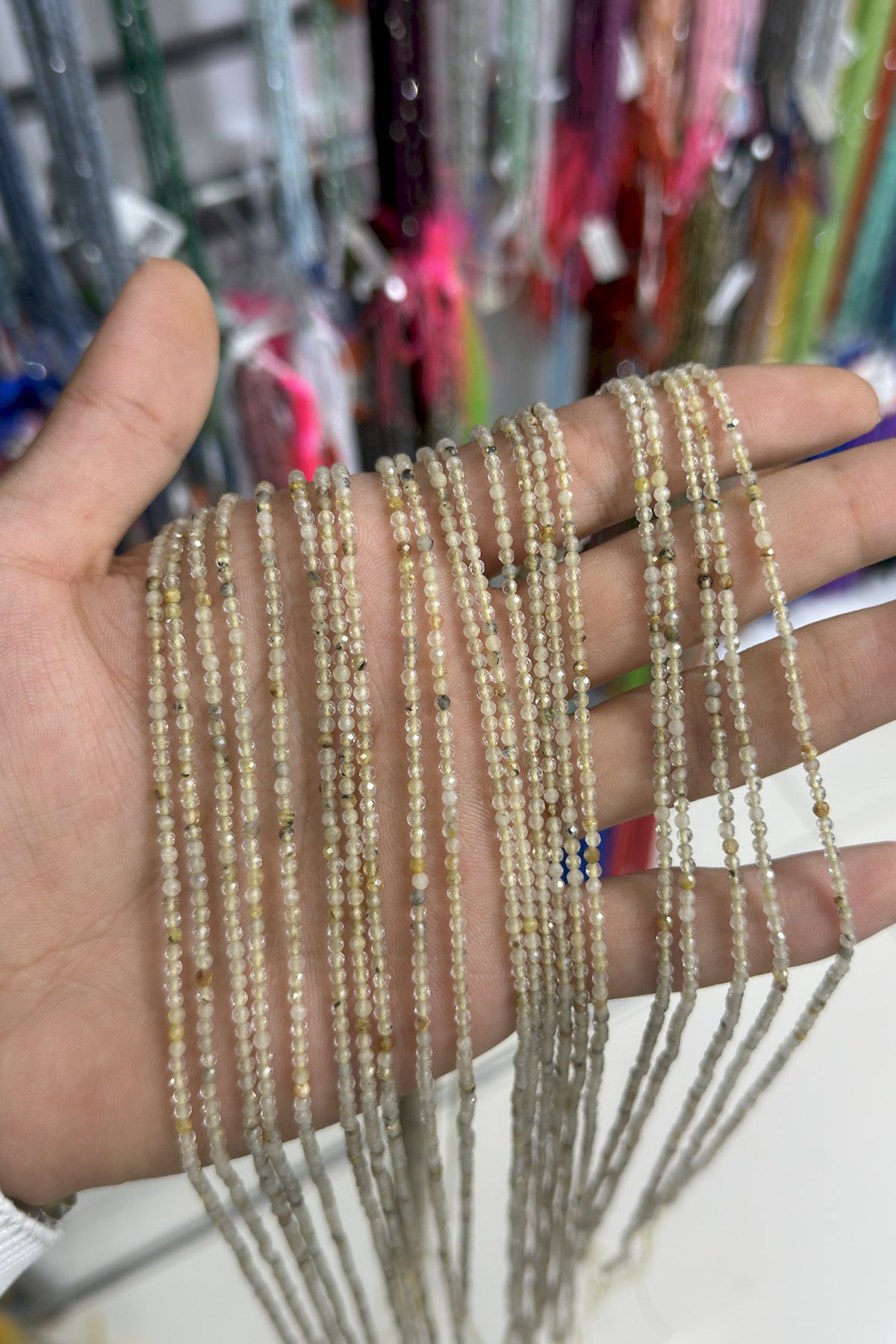 Rutil Kuvars Taşı Küre Kristal Kesim Parlak Sarı 2mm Doğal Taş Dizi