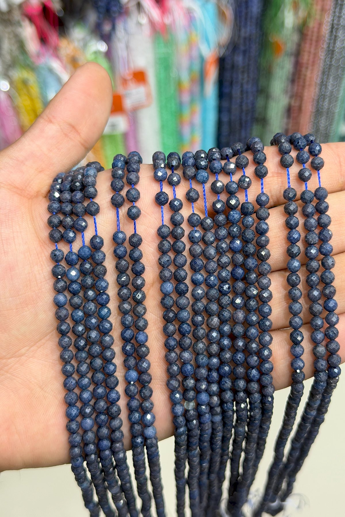 Safir Taşı Kristal Kesim Parlak Mavi 4mm Doğal Taş Dizi [AA]