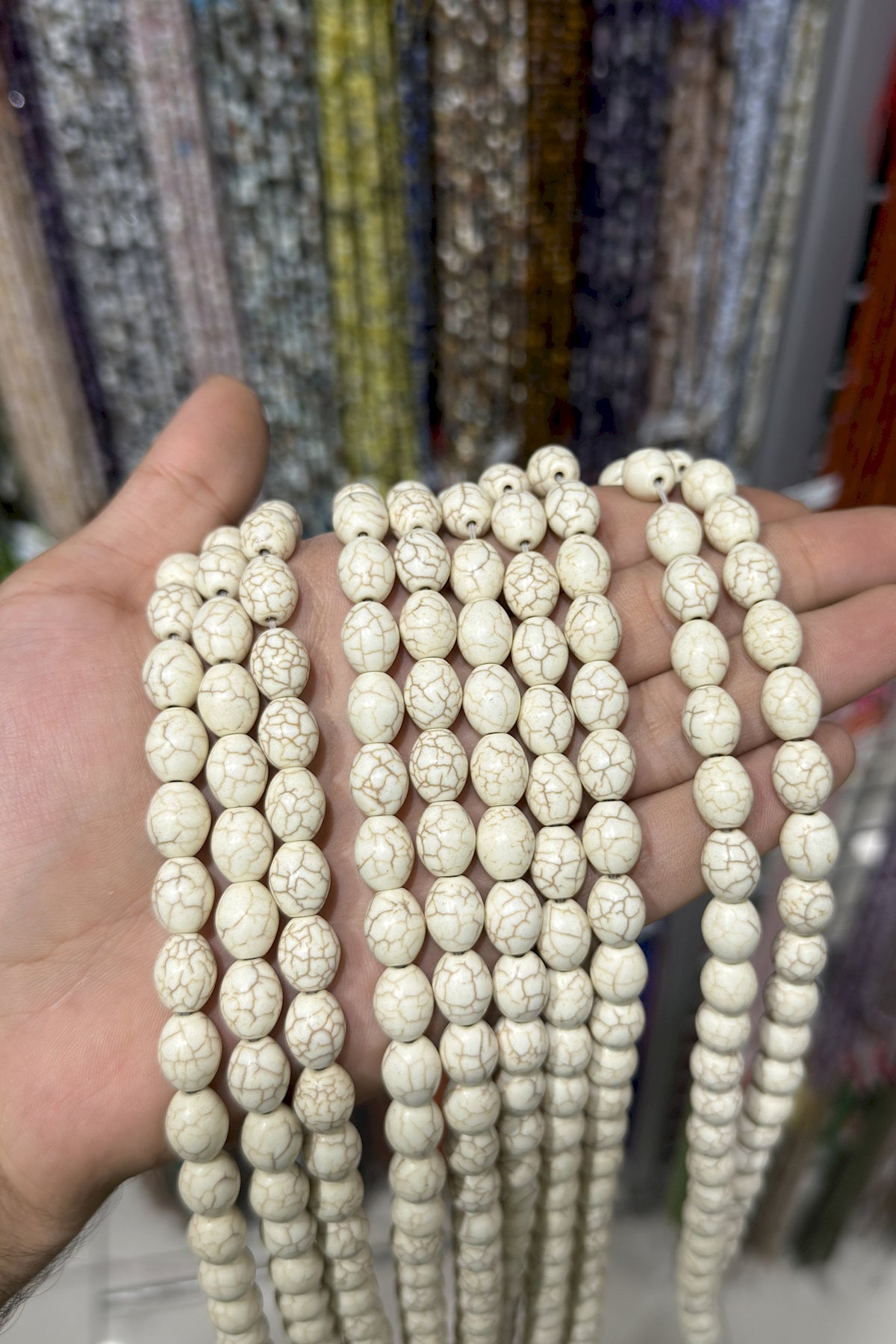 Turquoise Squeezing Natural Stone Globe Cut White 10x12mm String Of Beads