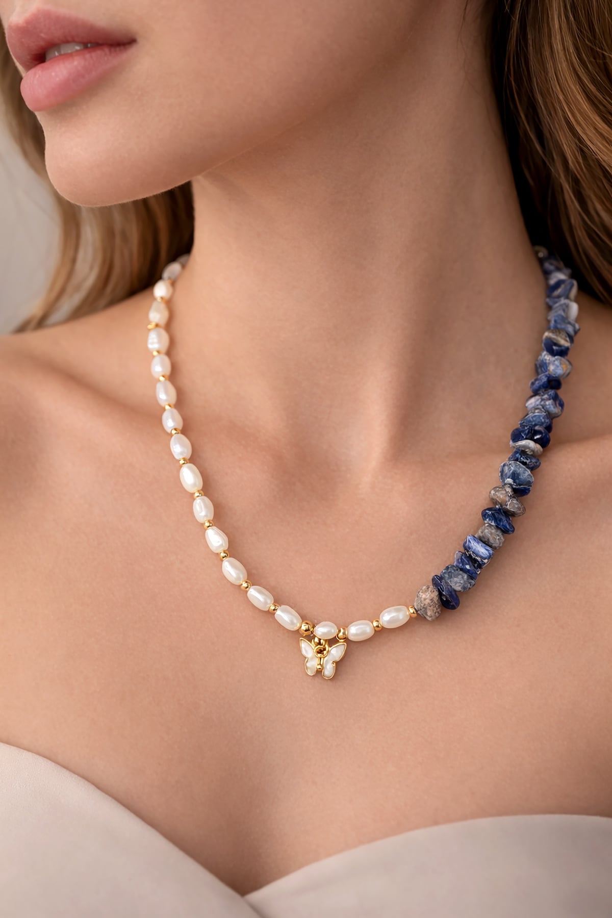 Lapis Lazuli - Sedef Doğal Taş Kelebek Motifli Zincir Kapamalı Kolye
