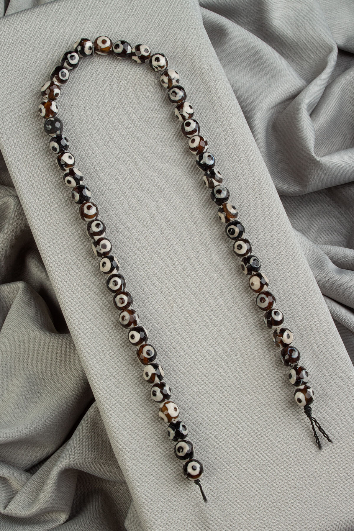 Tibetan Agate Natural Stone Shiny Brown Facet Cut 8mm String Of Beads