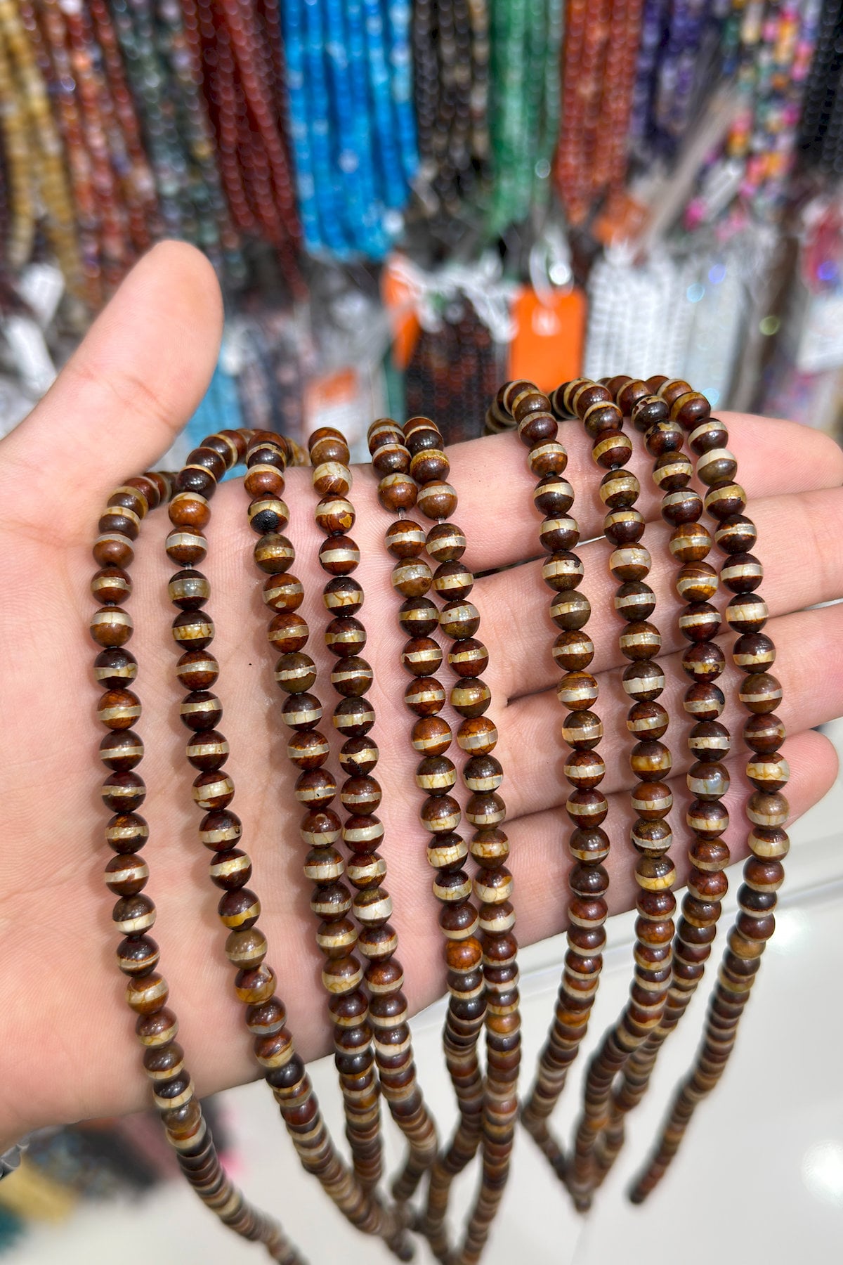 Tibet Akik Taşı Küre Kesim Kahverengi Beyaz 6mm Doğal Taş Dizi
