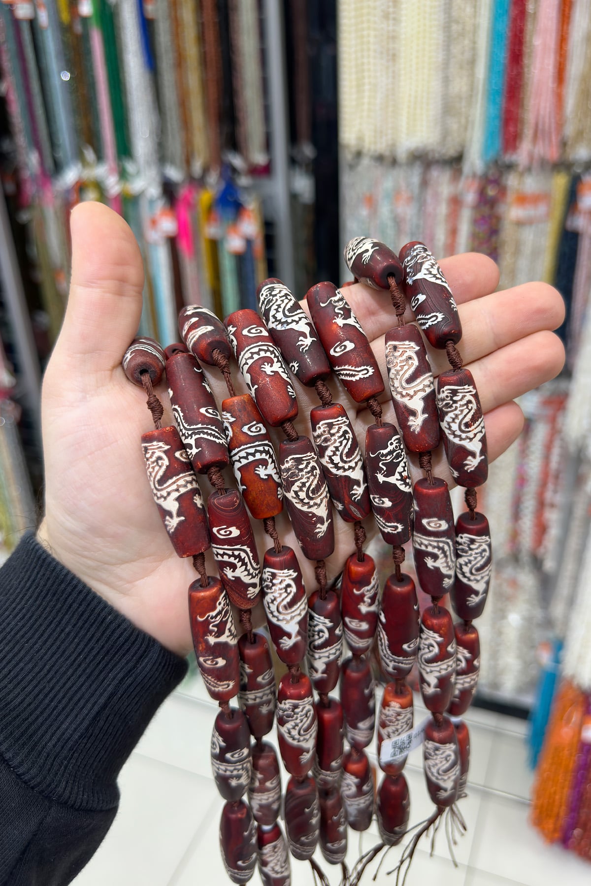 Tibet Akik Taşı Silindir Kesim Kırmızı Beyaz 13x38mm Doğal Taş Dizi
