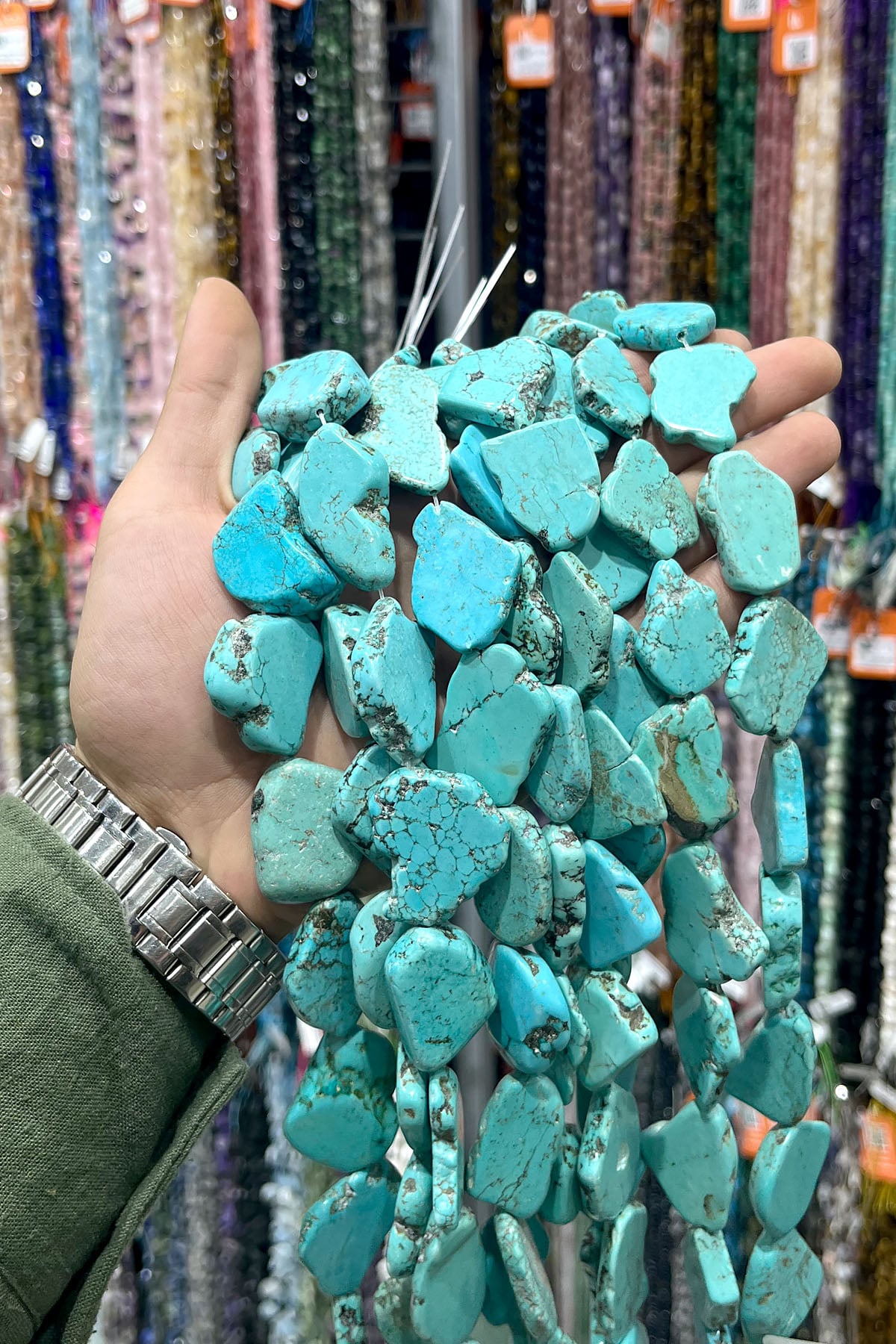 Turkuaz Taşı Amorf Kesim 20x25mm Karışık Dizi