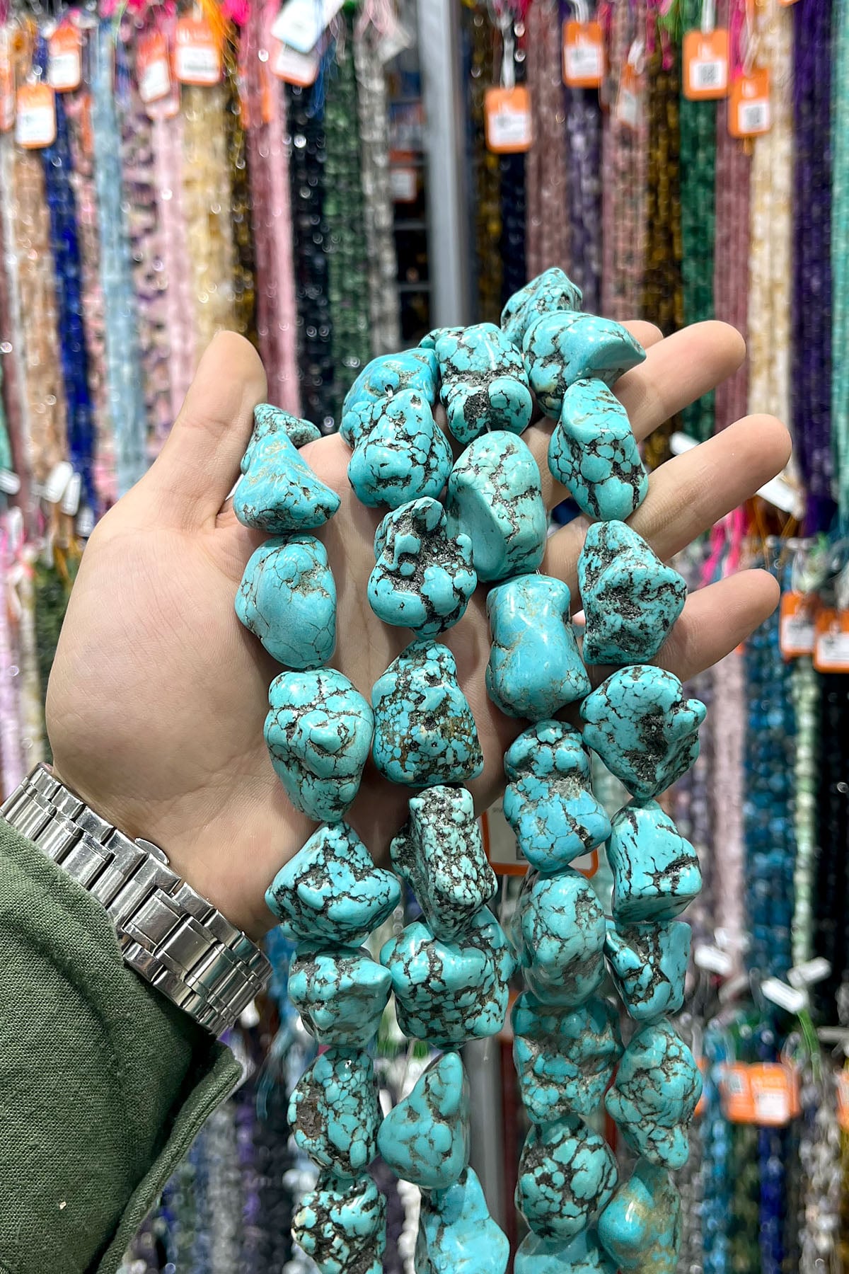 Turkuaz Taşı Amorf Kesim 30x35mm Karışık Dizi