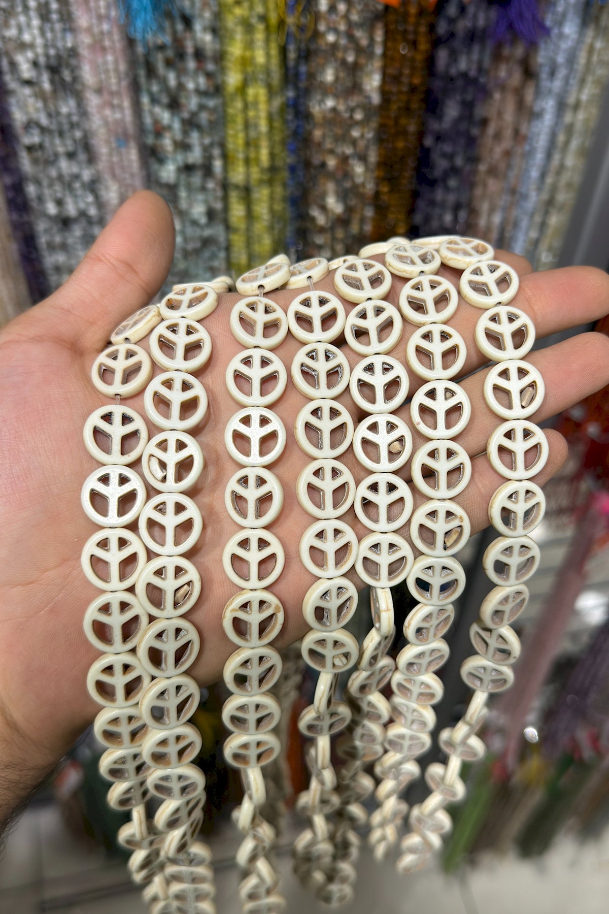 Turkuaz Taşı Barış Kesim Parlak Beyaz 15x4mm Doğal Taş Dizi [B+]