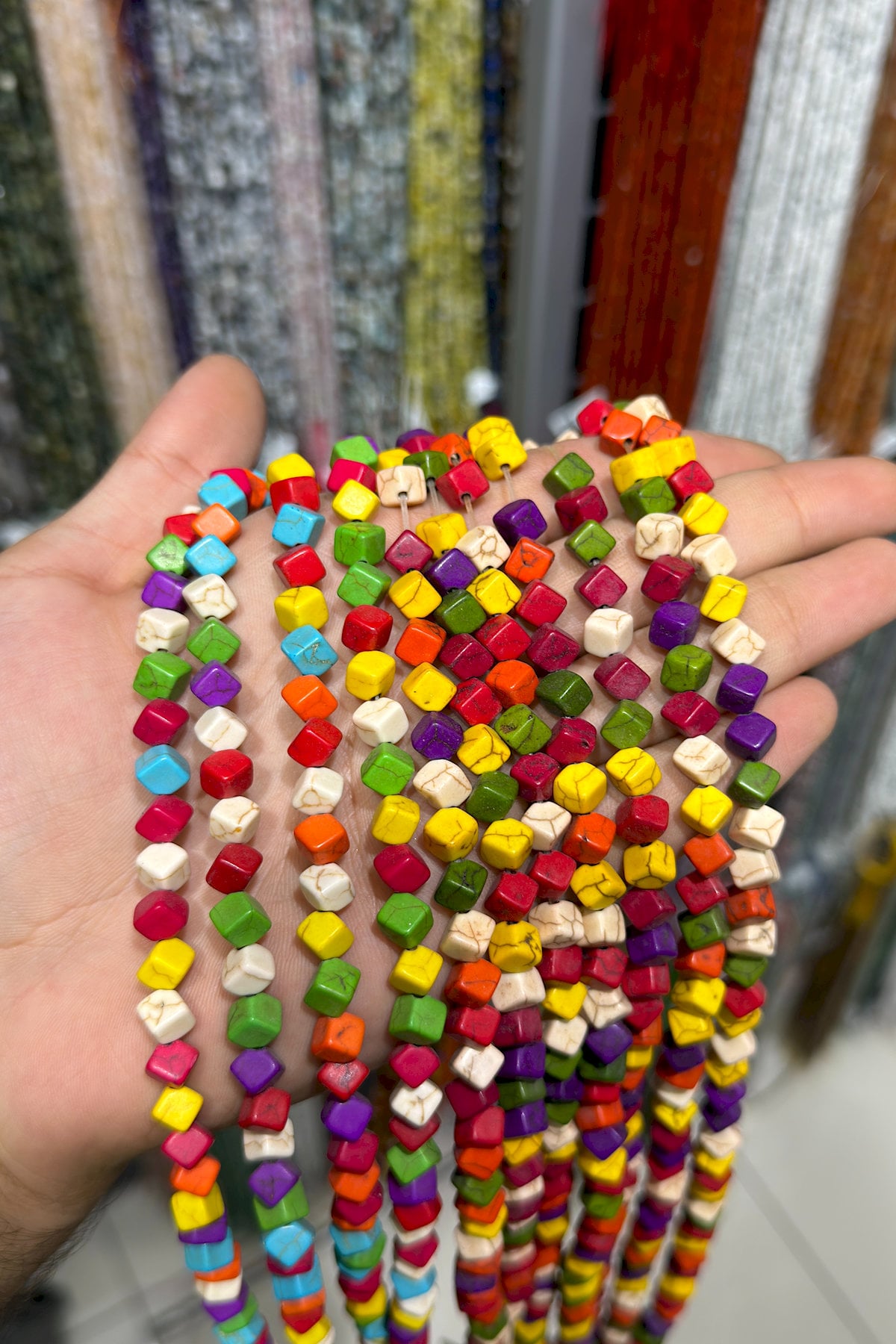 Turkuaz Taşı Dörtgen Kesim Parlak Karışık 6x6mm Doğal Taş Dizi [B+]