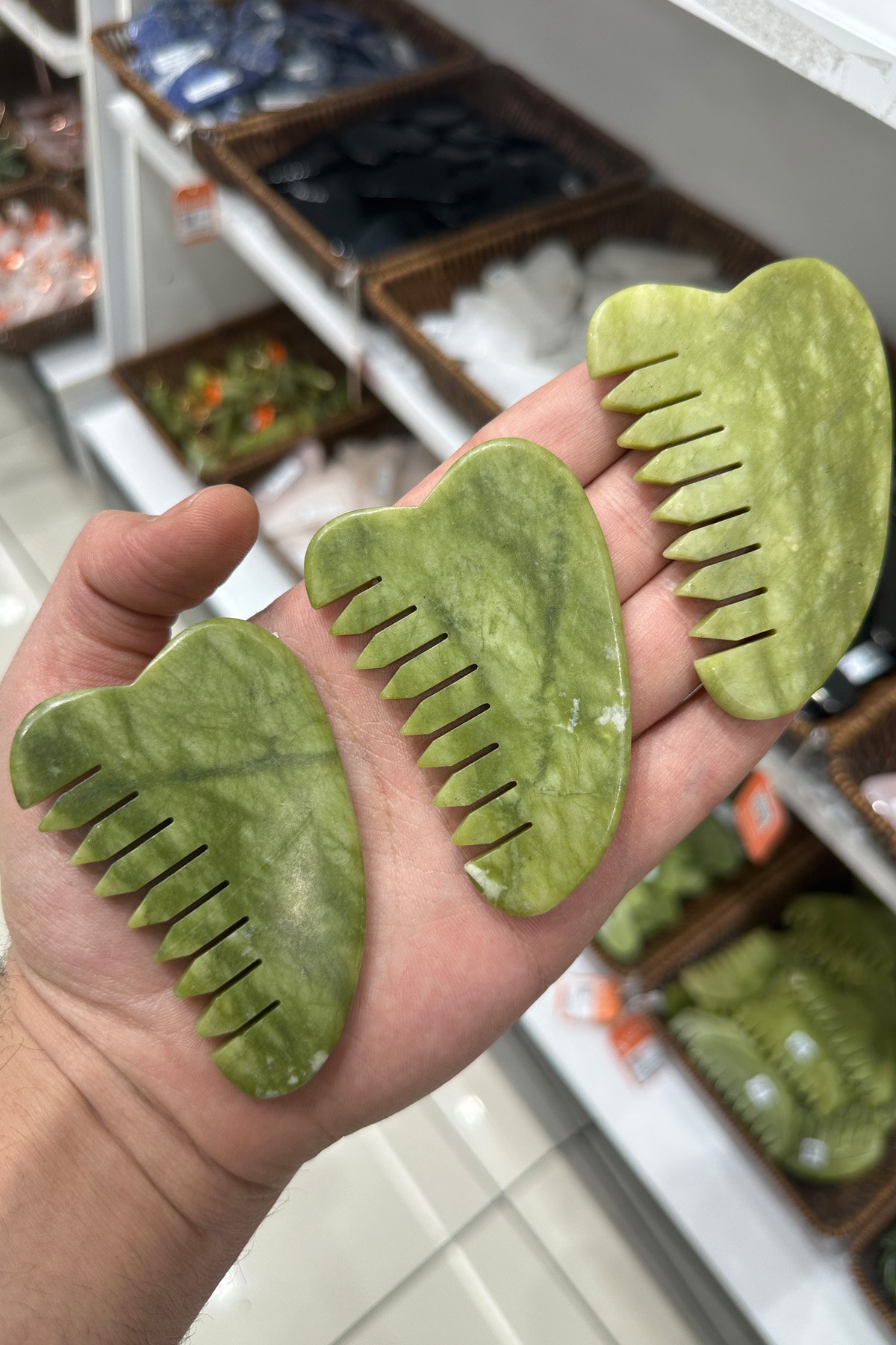 Yeşim Doğal Taş Gua Sha Tarak Kesim Yüz Masaj Aleti