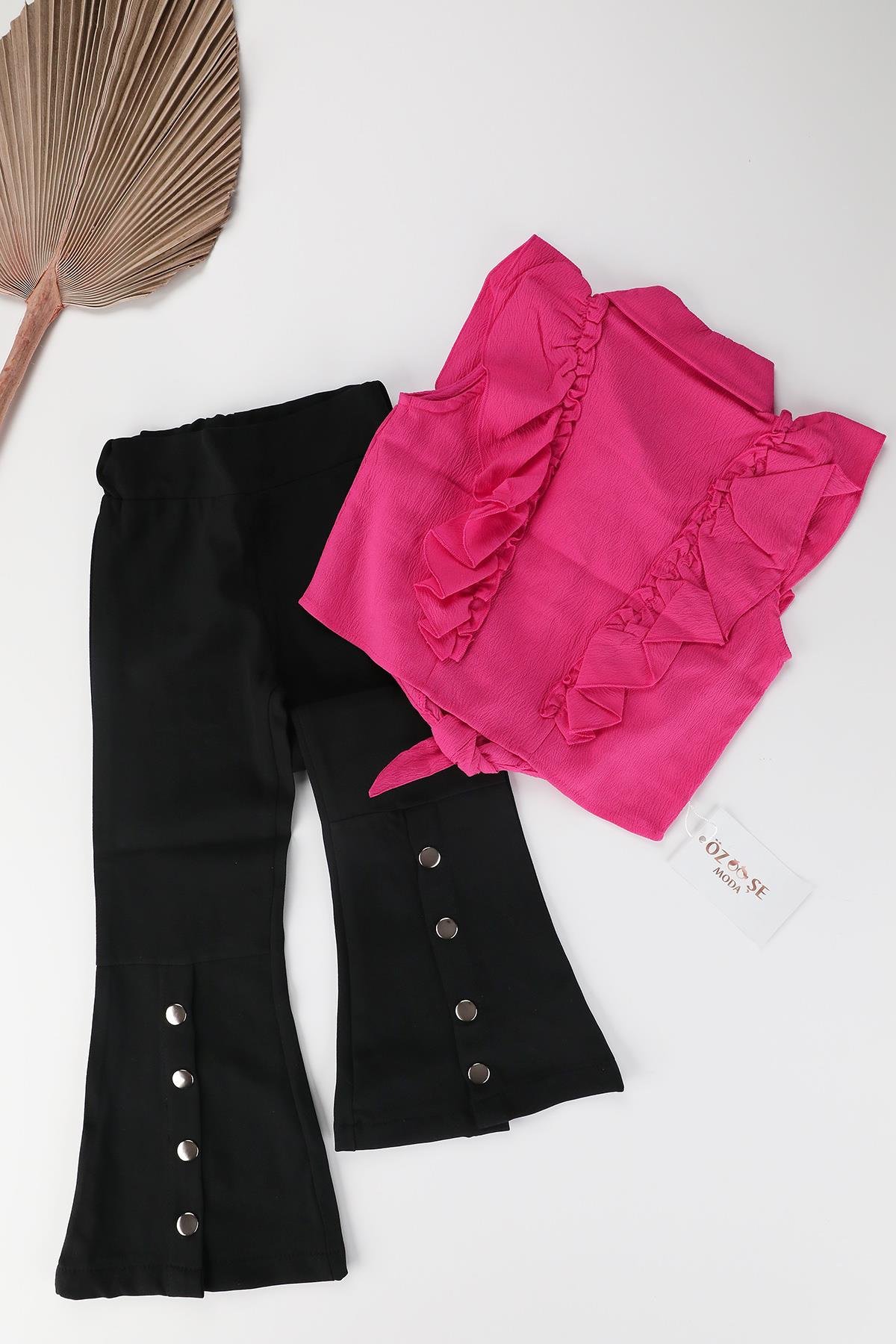 Siyah İspanyol Paça Pantolon Pembe  Fırfırlı Gömlek Takım 