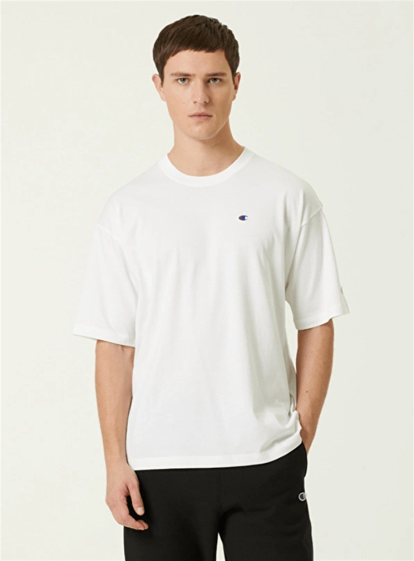 Champion Beyaz Logolu T-shirt