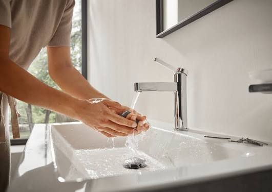 Hansgrohe Finoris Lavabo Bataryası 110 Sifon Kumandalı