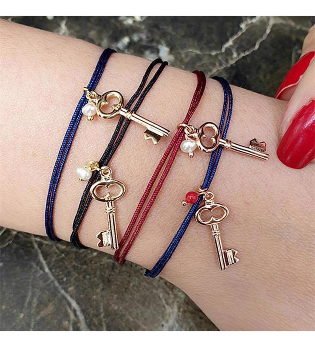  İpli Gümüş Anahtar Bileklik