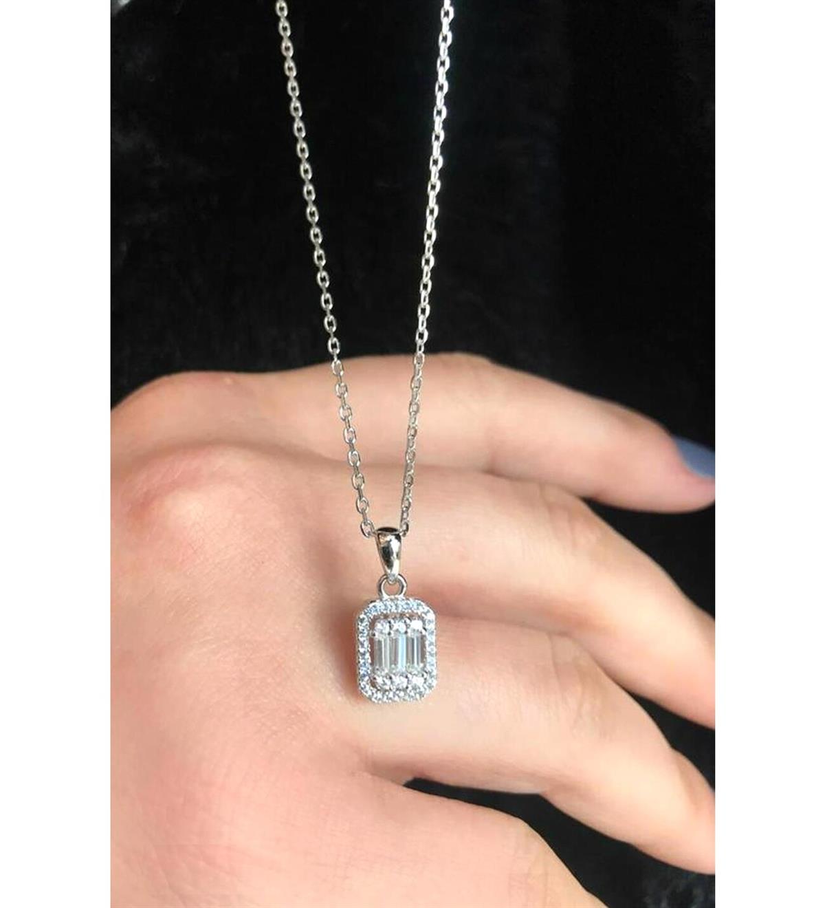 Gümüş Kültür Pırlanta Baget Kolye