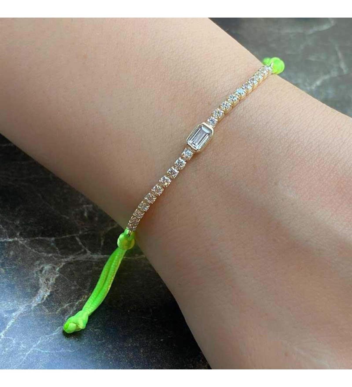 Neon İpli Su Yolu Gümüş Bileklik