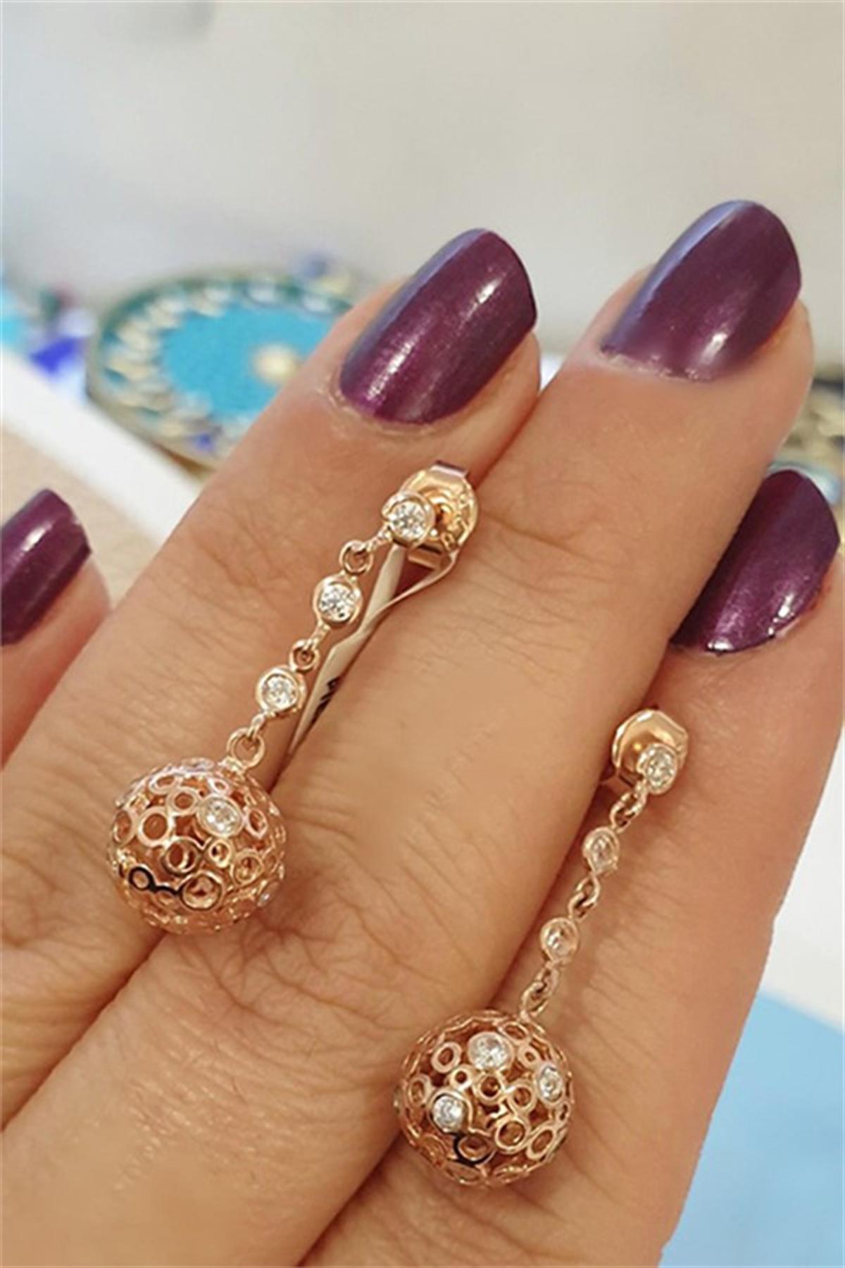 Sallantılı Gümüş Taşlı Küpe