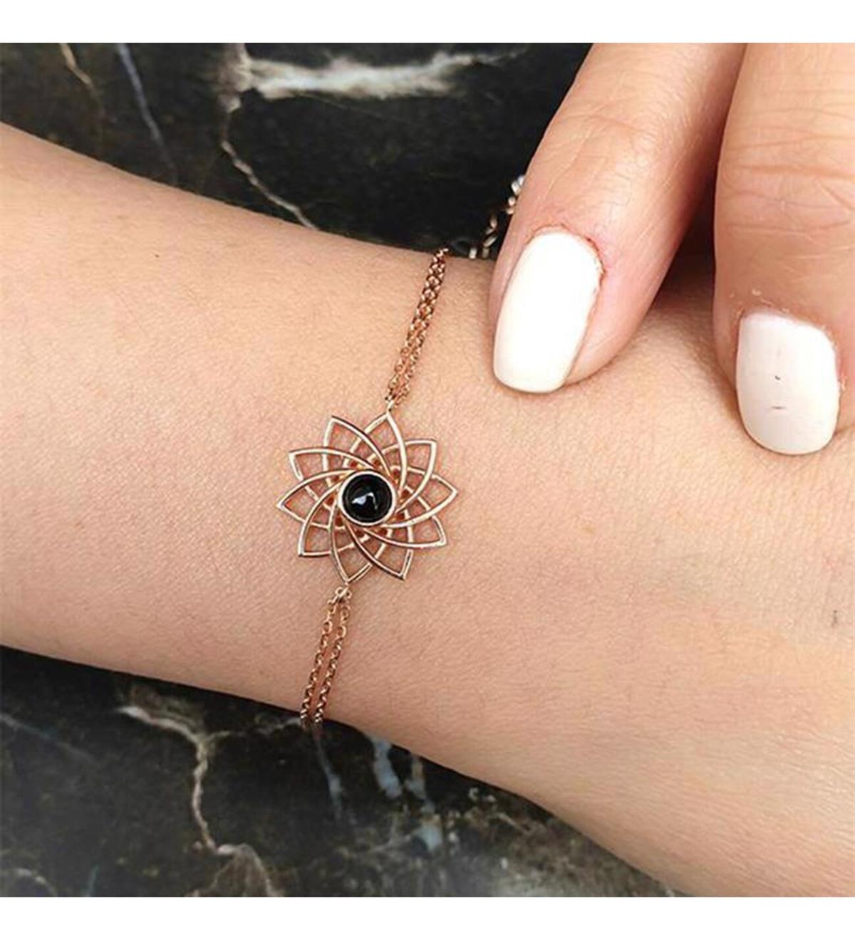 Siyah Taşlı Lotus Gümüş Bileklik