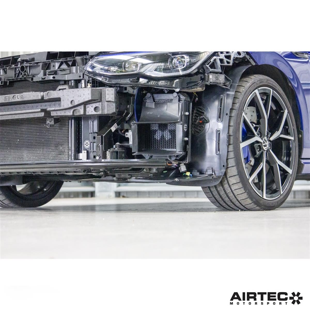 AUXILIARY RADIATOR SINGLE (Audi S1 8X, S3 8V, S3 8Y, TT 8S, LEON CUPRA 5F, MK7 GOLR, MK8 GOLF R-ATINTVAG46)
