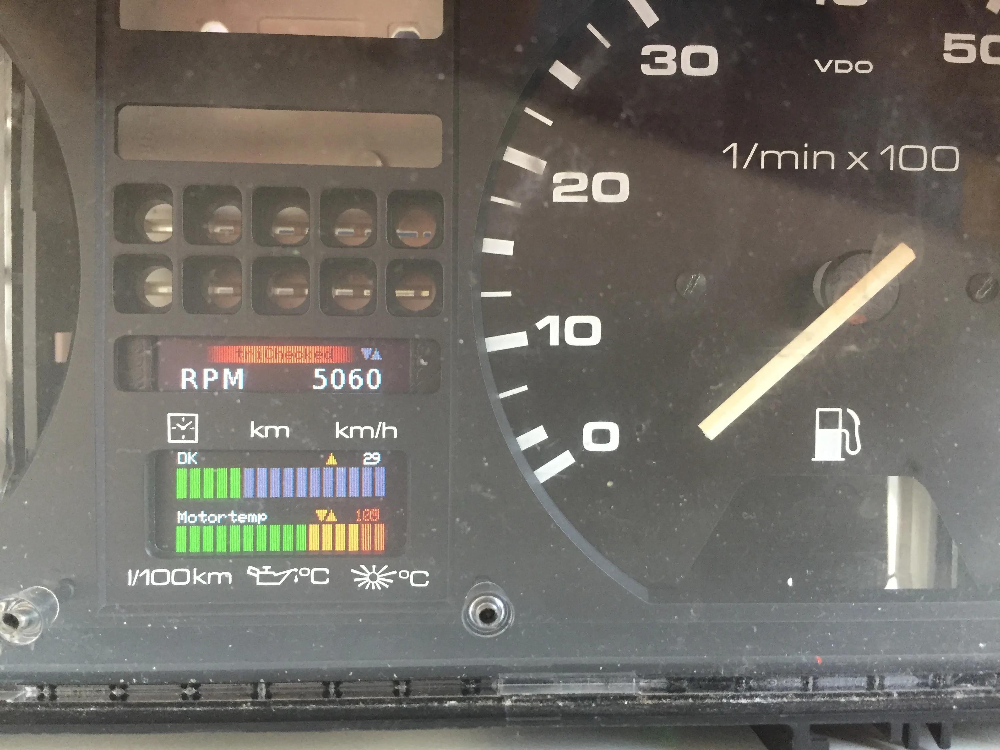 VW Golf MK2 (Typ 19E) LHD/RHD 52mm bezel for MFD15 ( CC62003 )