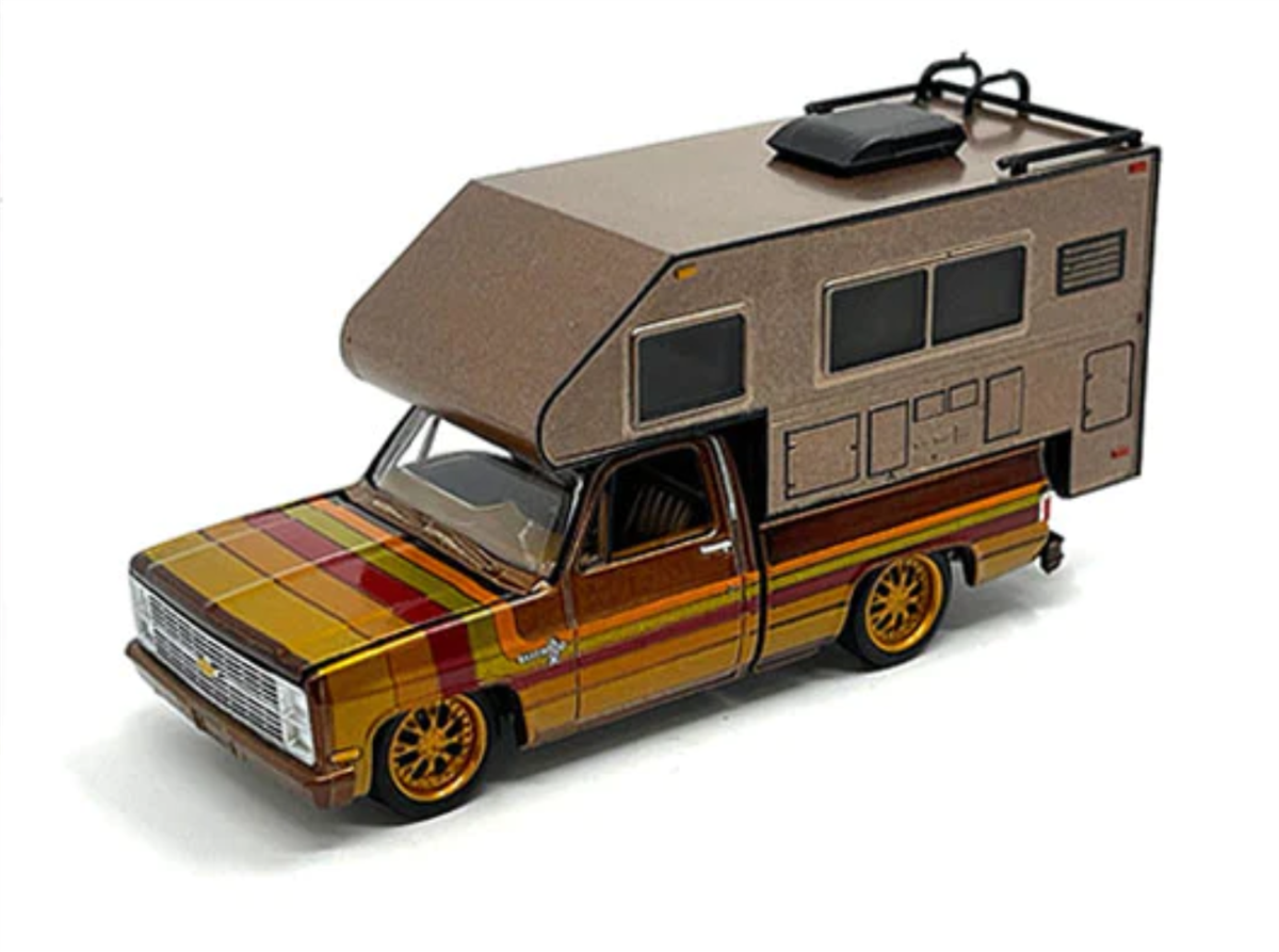 Auto World 1983 Chevrolet Silverado with Camper Night