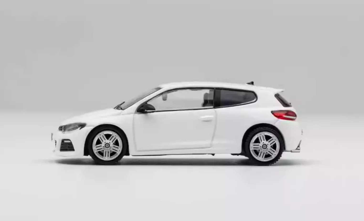 GCD 2009 Volkswagen Scirocco R white