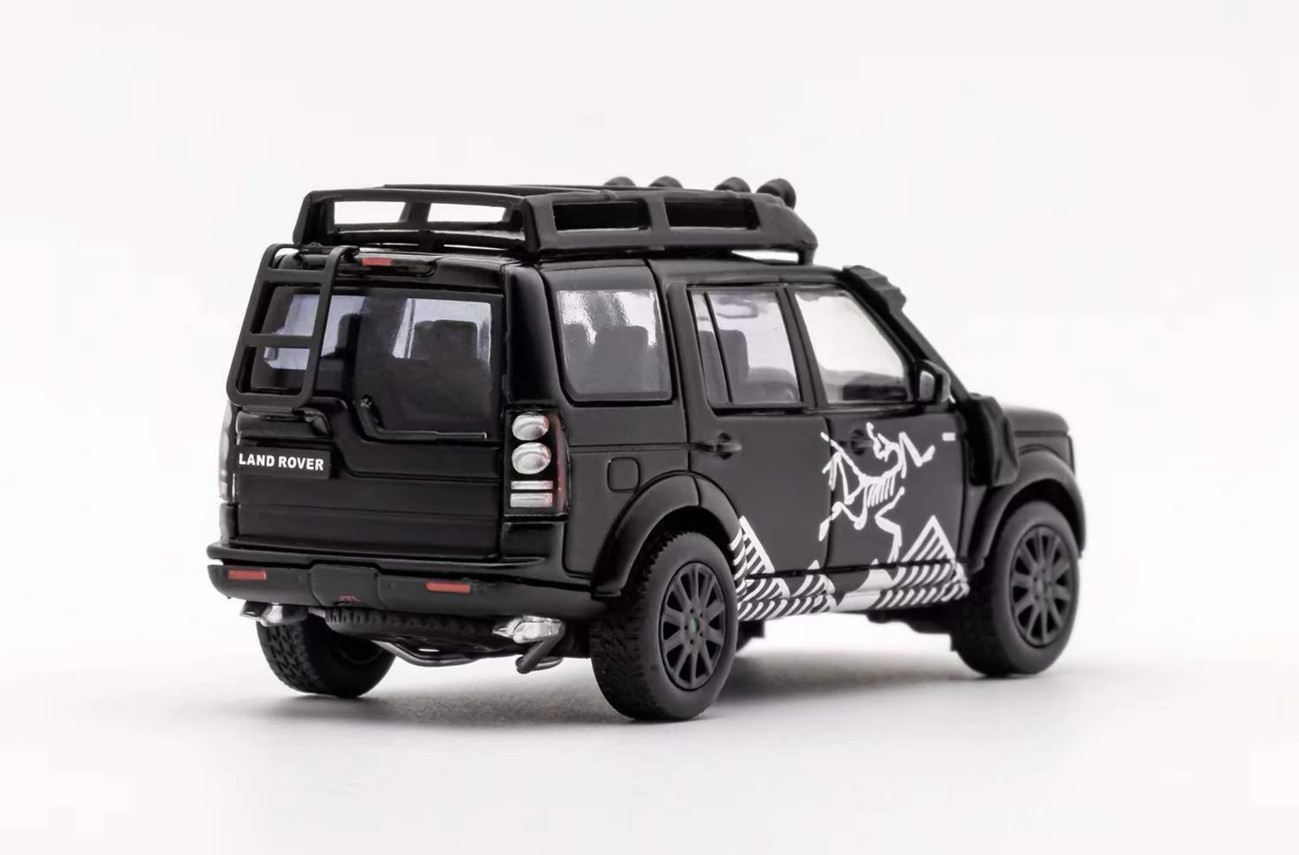 GCD Land Rover Discovery 4 Black