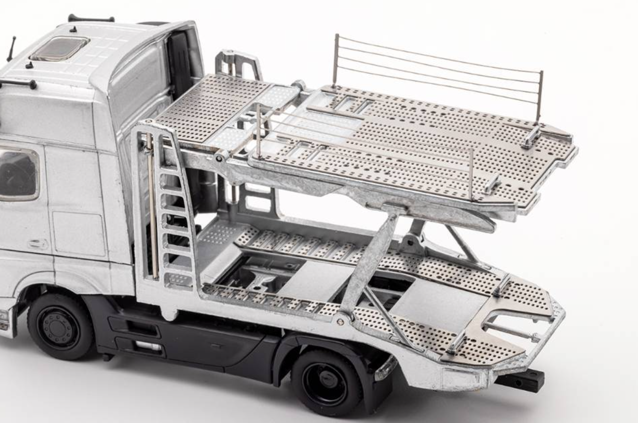 GCD Mercedes AMG Actros Gigaspace 4x2 Sattelzugmaschine Araç Taşıyıcı Silver