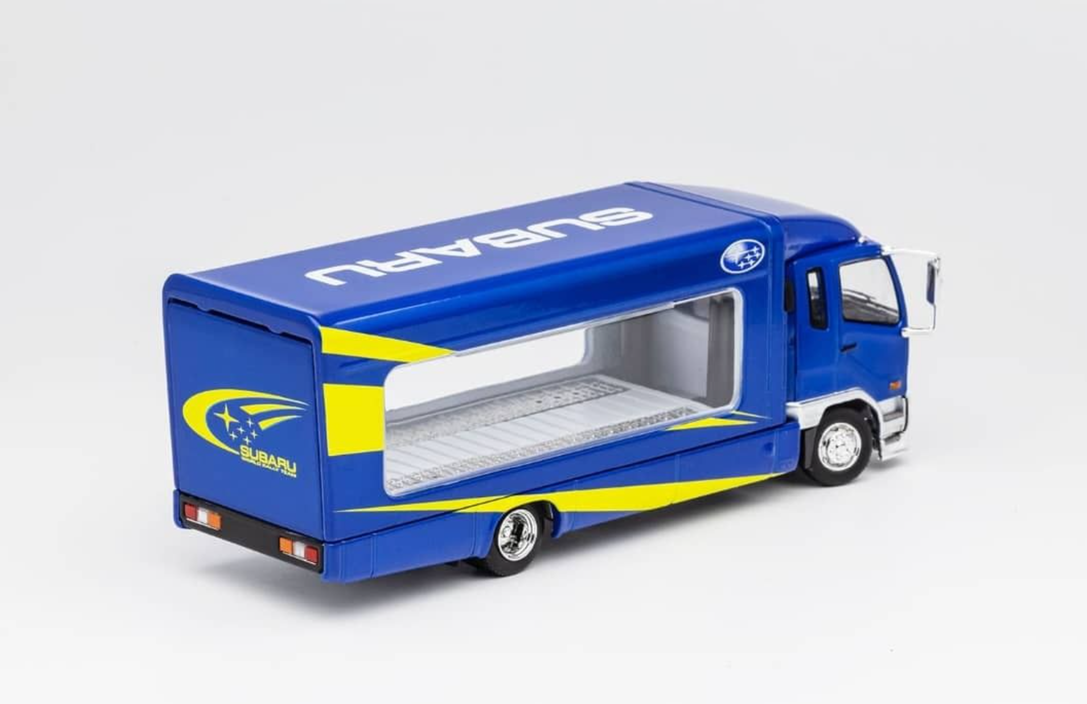 GCD Mitsubishi Fuso Fighter Subaru 1024 2017