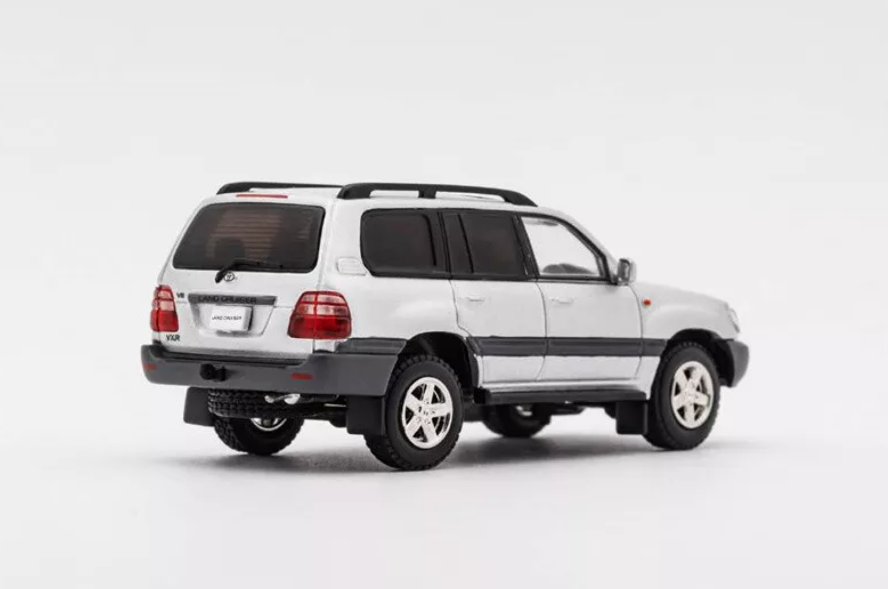 GCD Toyota Land Cruiser 100 Silver