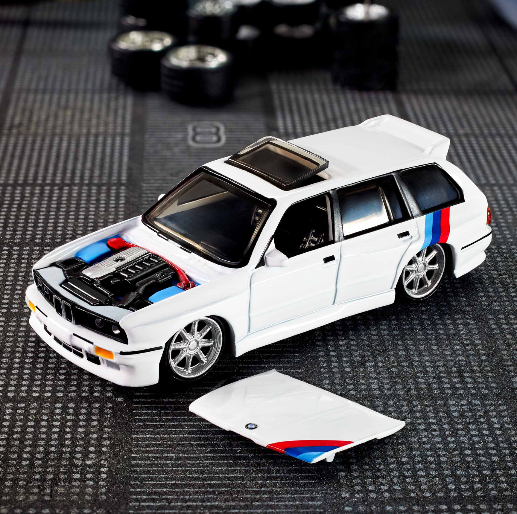 Hot Wheels Collectors HWC Elite 64 Series x BMW 318i Touring